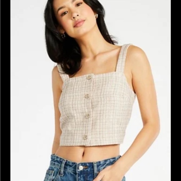 GILLI top! - Picture 1 of 5